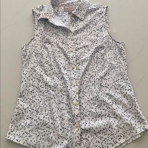 Button down sleeveless top